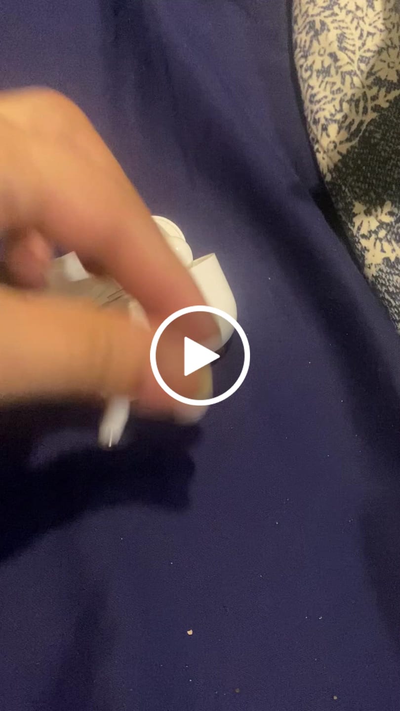 Customer video review of LOT Earbuds - Random Color