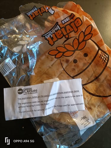 Customer photo review of Traditional Greek Pita Bread – 10 Soft Rounds (16 cm) | Vegetarian-Friendly