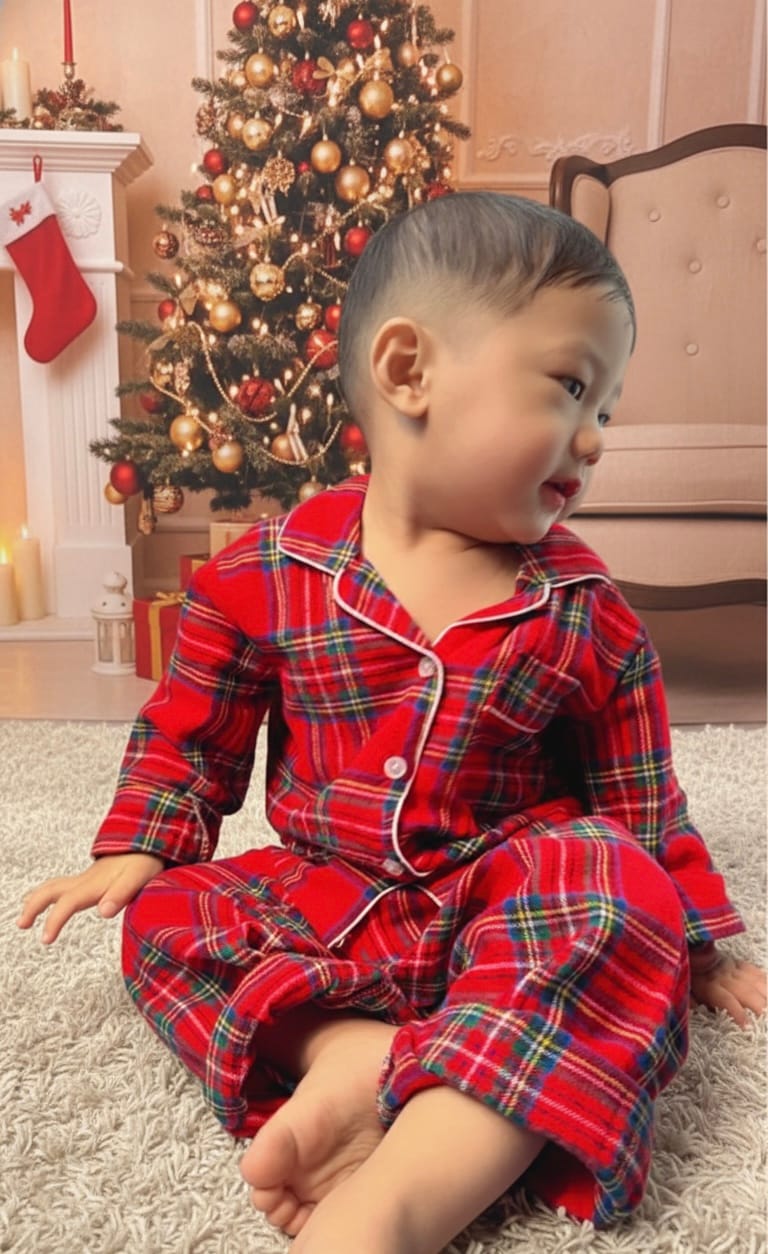Customer photo review of Red Santa and Snowman Night Suit