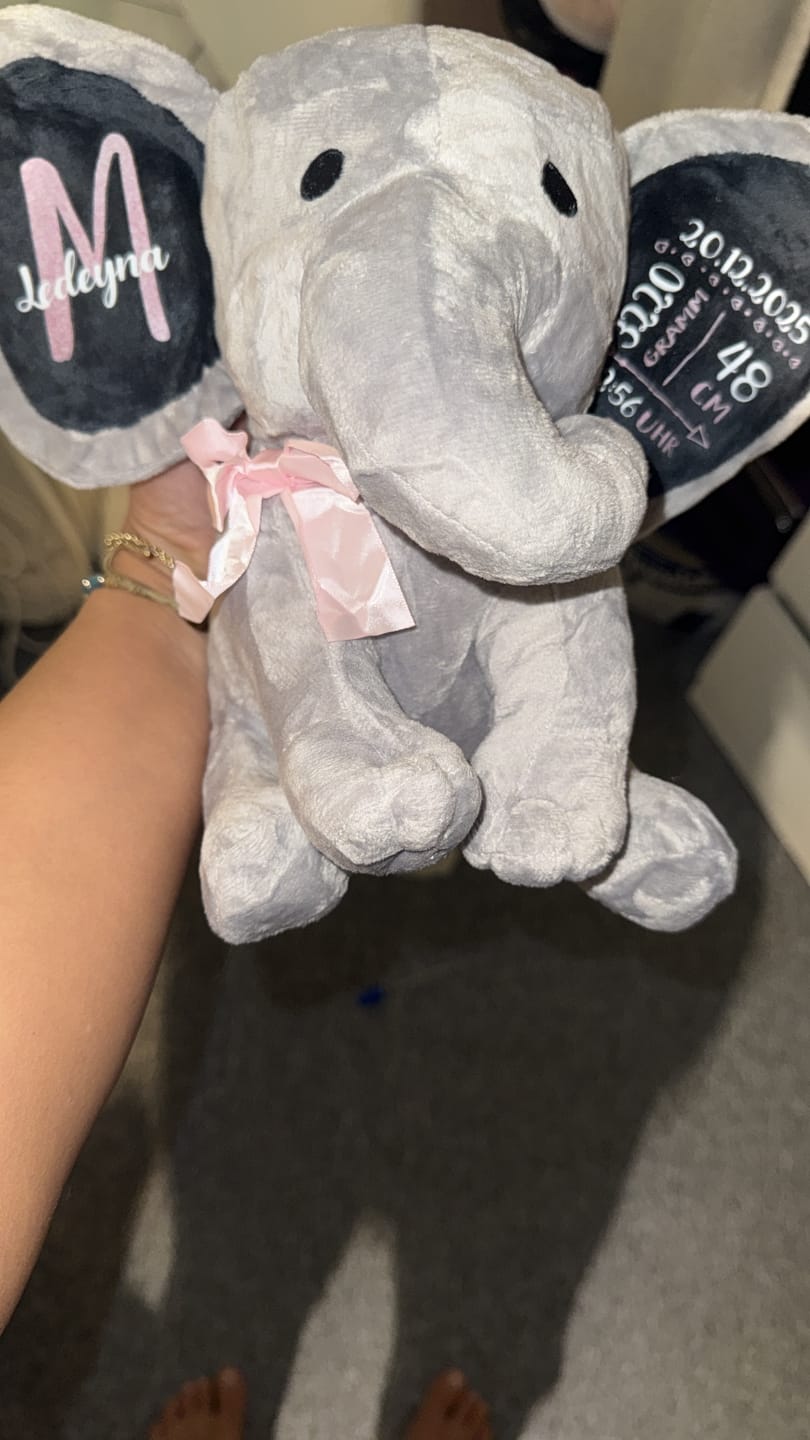 Customer photo review of Sternzeichen - Personalisierter LED Aufsteller für Kinder