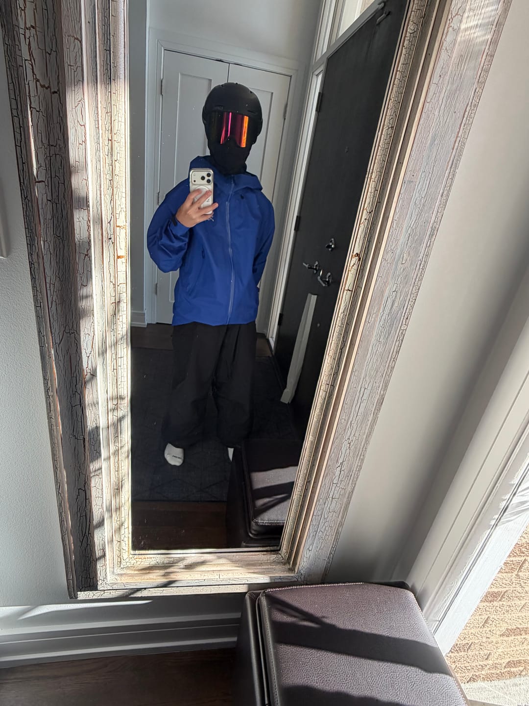 Customer photo review of Men's Black Baggy Wear-resistant Waterproof Snow Pants