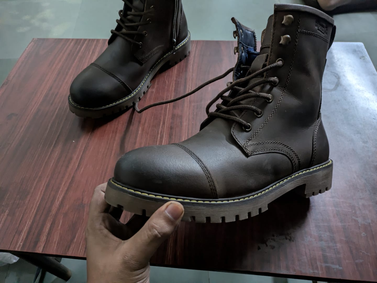 Customer photo review of boots brute mocha