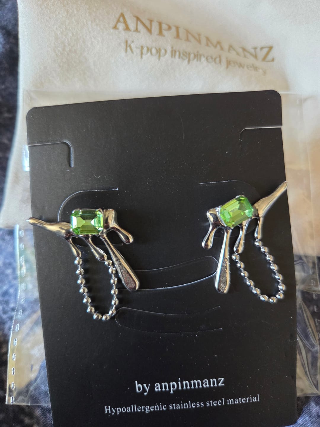 Customer photo review of SKZ Oddinary earrings