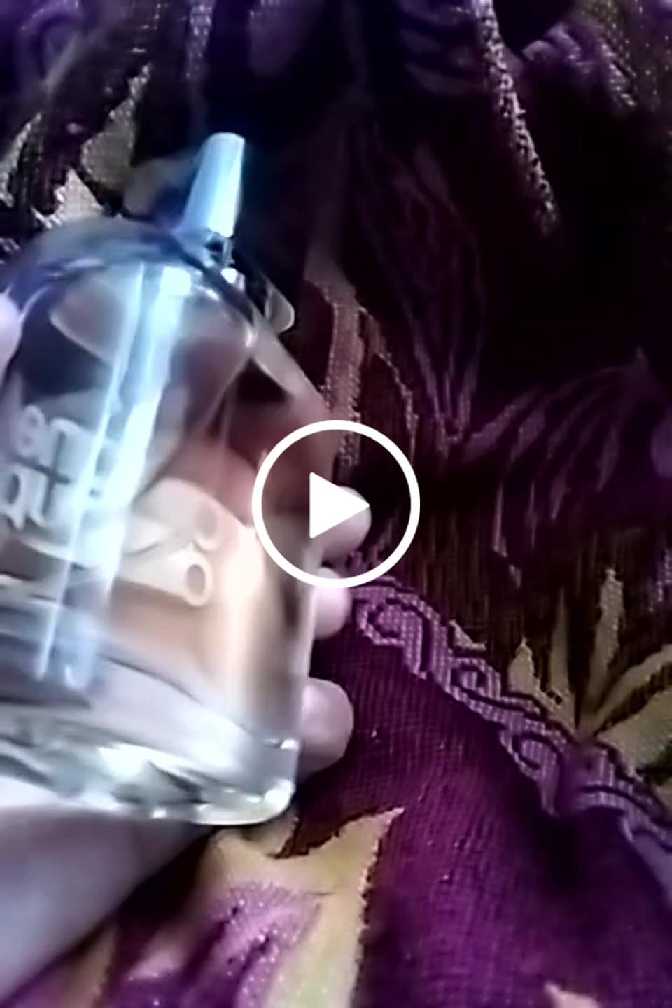Customer video review of Perfume inspirado en Burberry Her de Burberry