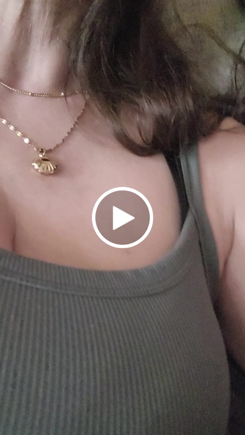 Customer video review of Waikiki Pearl Necklace