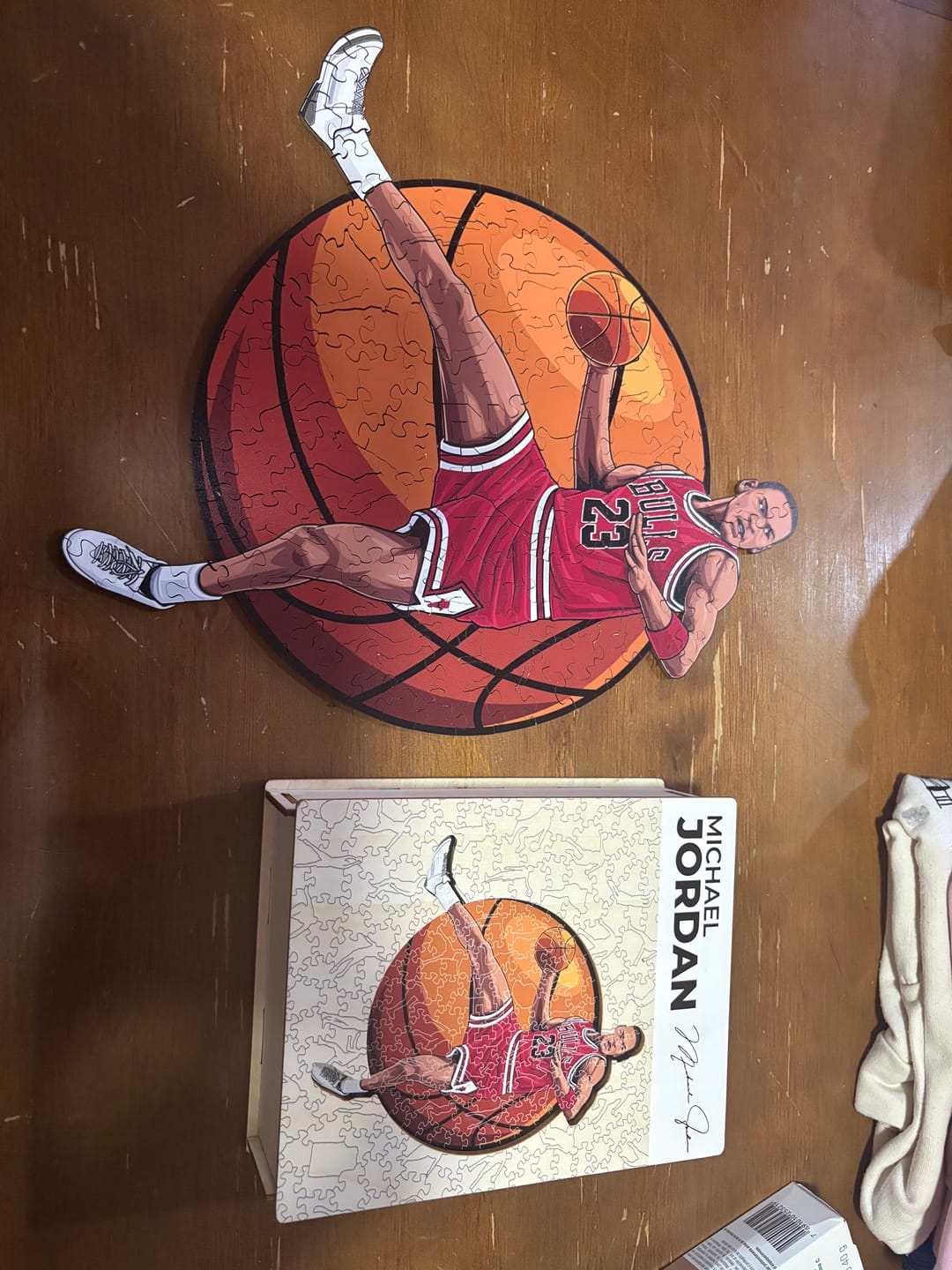 Customer photo review of Michael Jordan - Rompecabezas de Madera