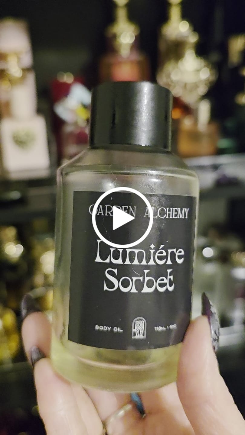 Customer video review of LUMIERE SORBET BODY OIL