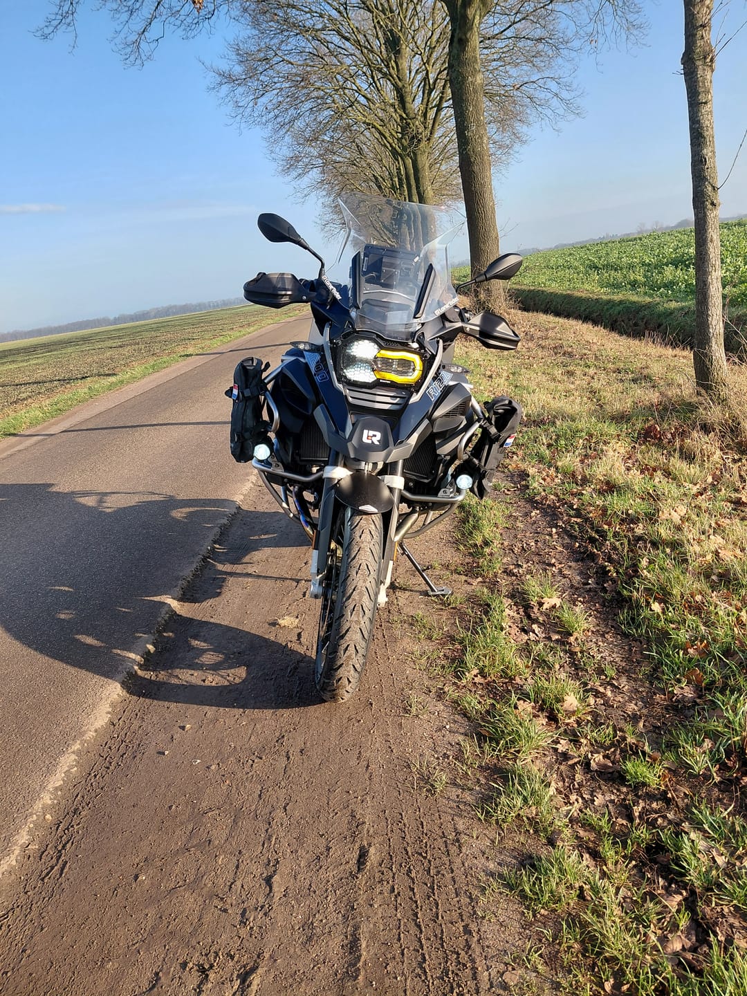 Customer photo review of Headlight Guard Kit BMW R1200/1250 GS / ADVENTURE LC (Liquid Cooled) - [Patent Pending]