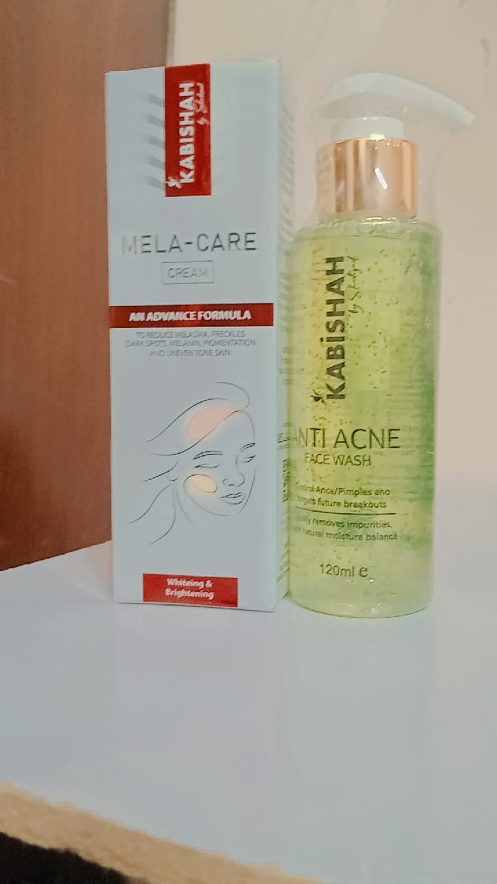 Customer photo review of ClearSkin Pro Anti Acne Face Wash Double Pack
