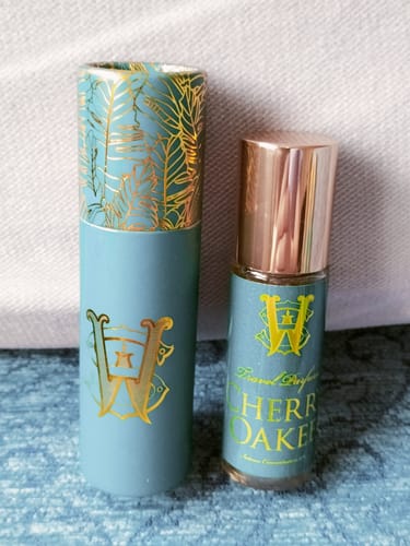 Customer photo review of Cherry Oakee