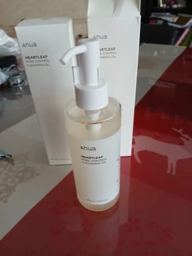 Customer photo review of Heartleaf Pore Control Cleansing Oil