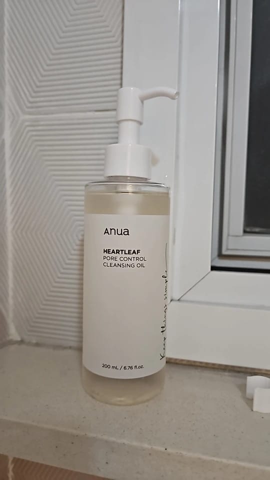 Customer photo review of Heartleaf Pore Control Cleansing Oil