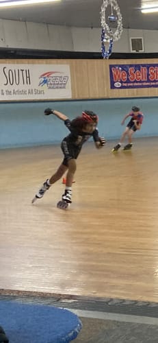 Customer photo review of Skate Gloves