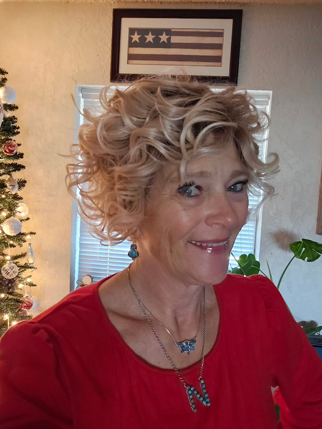 Customer photo review of SASSY MISFIT - Frosted Honey Blonde