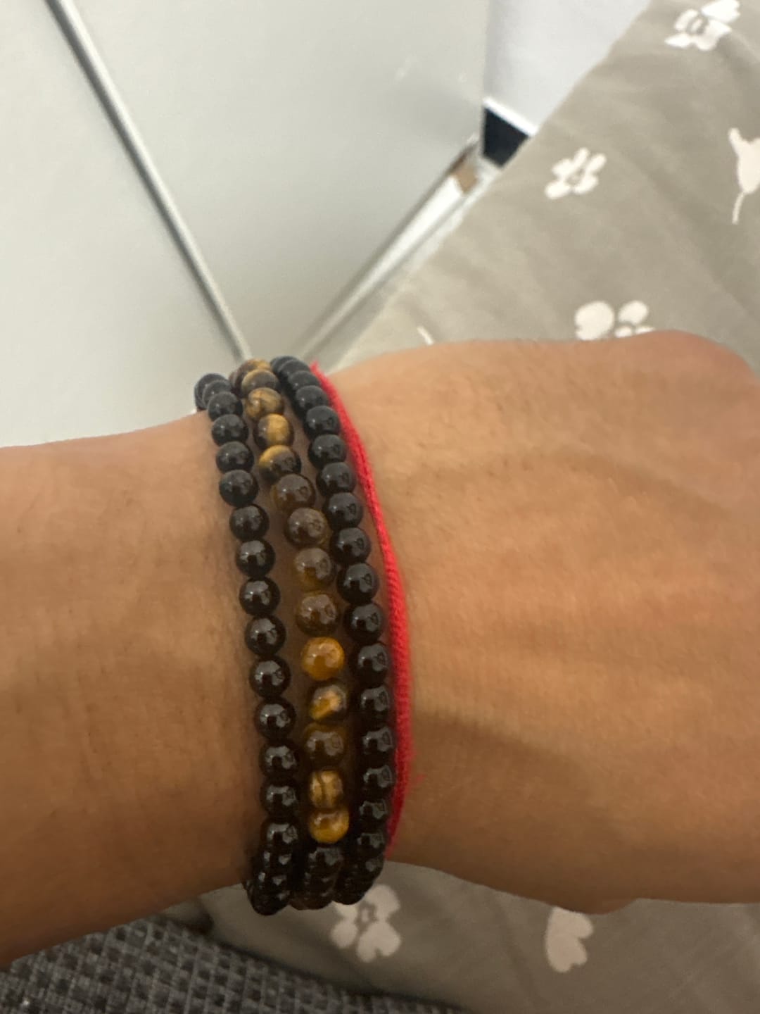 Customer photo review of Pulsera Turmalina negra | 4mm | Limpieza - Protección
