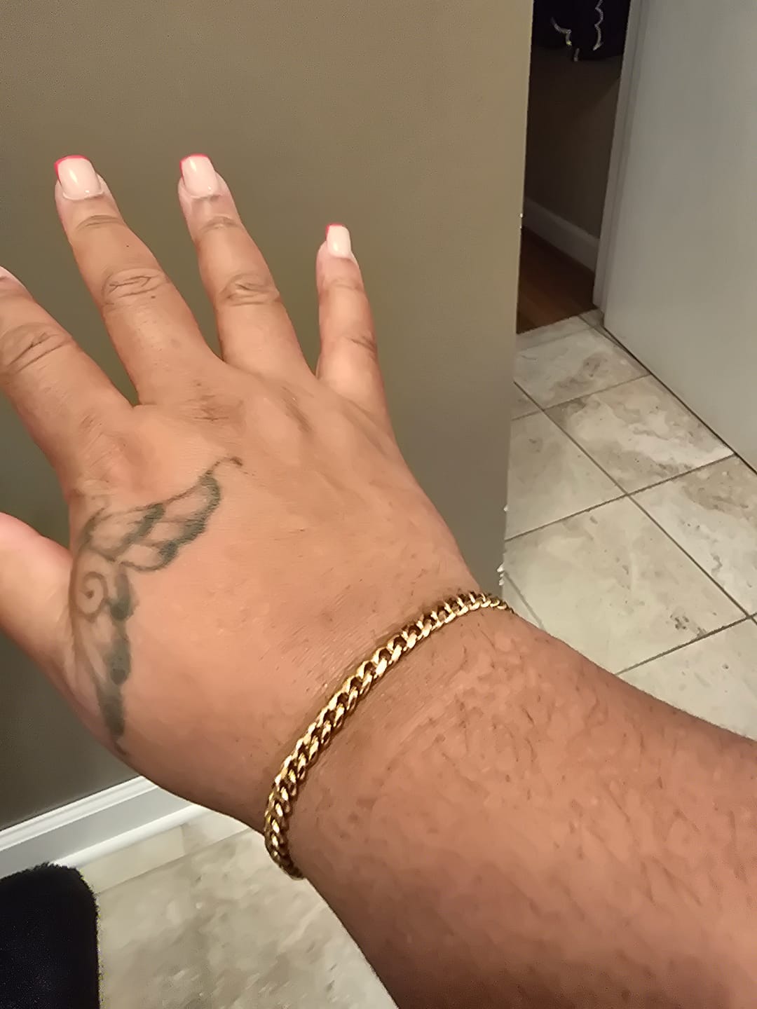 Customer photo review of Cuban Link Anklet