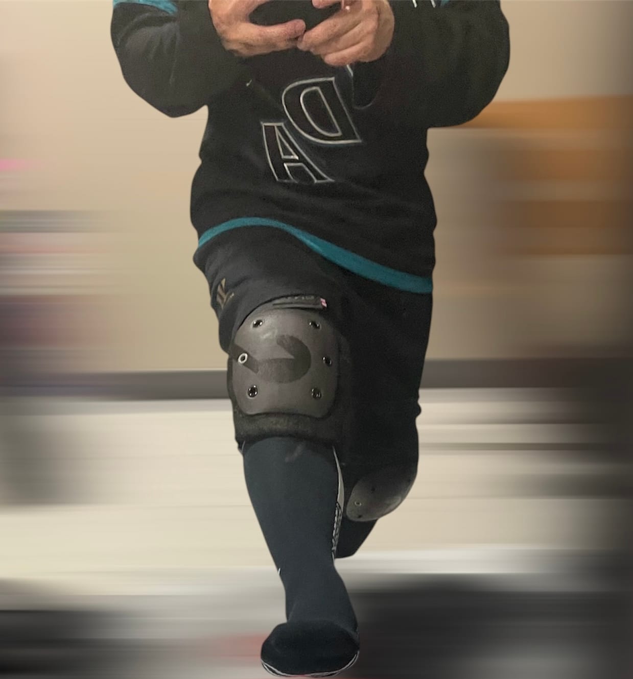 Customer photo review of Ennui Street Knee Pad Black