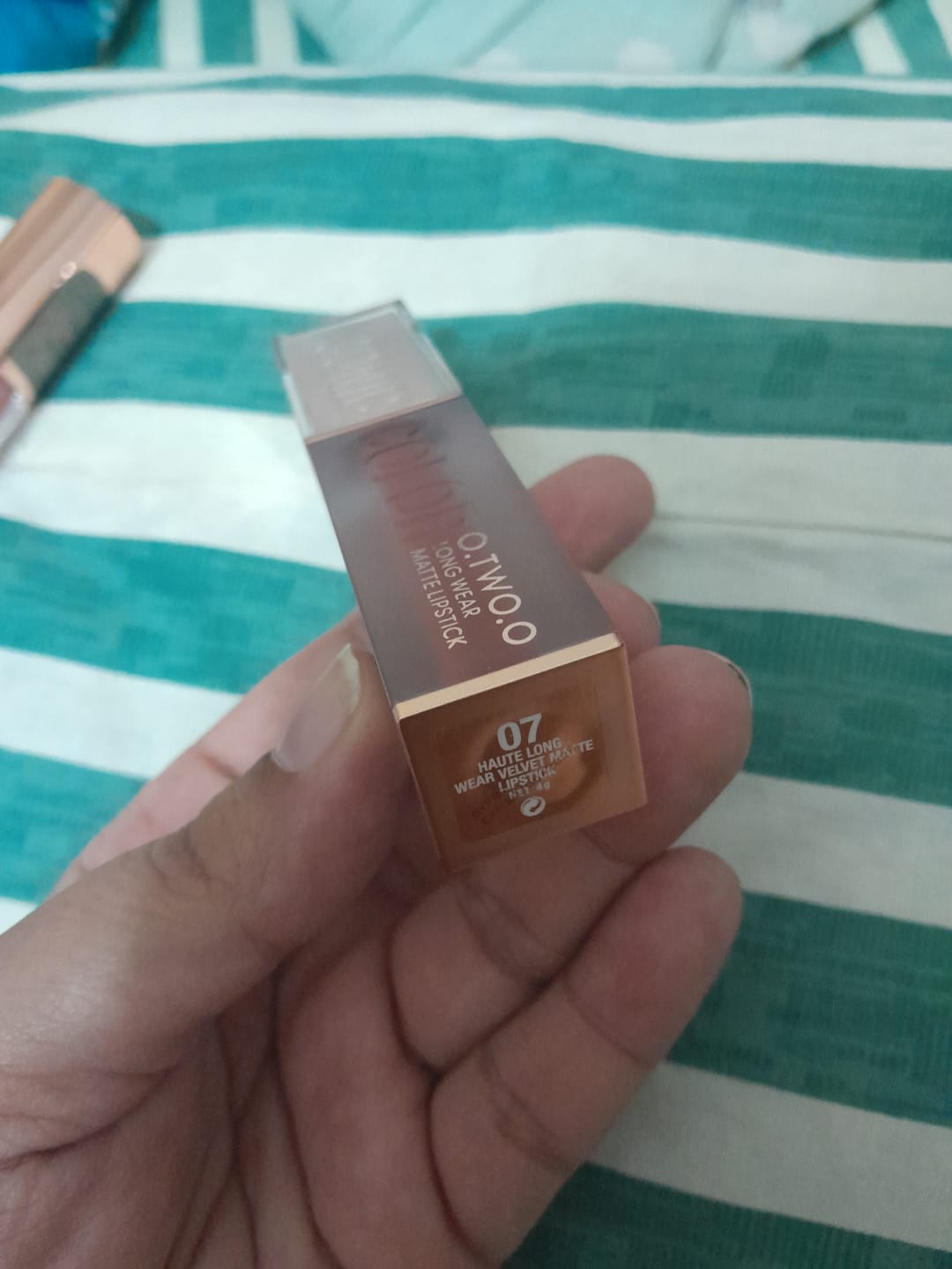 Customer photo review of O.TWO.O HAUTE LONG WEAR VELVET MATTE LIPSTICK