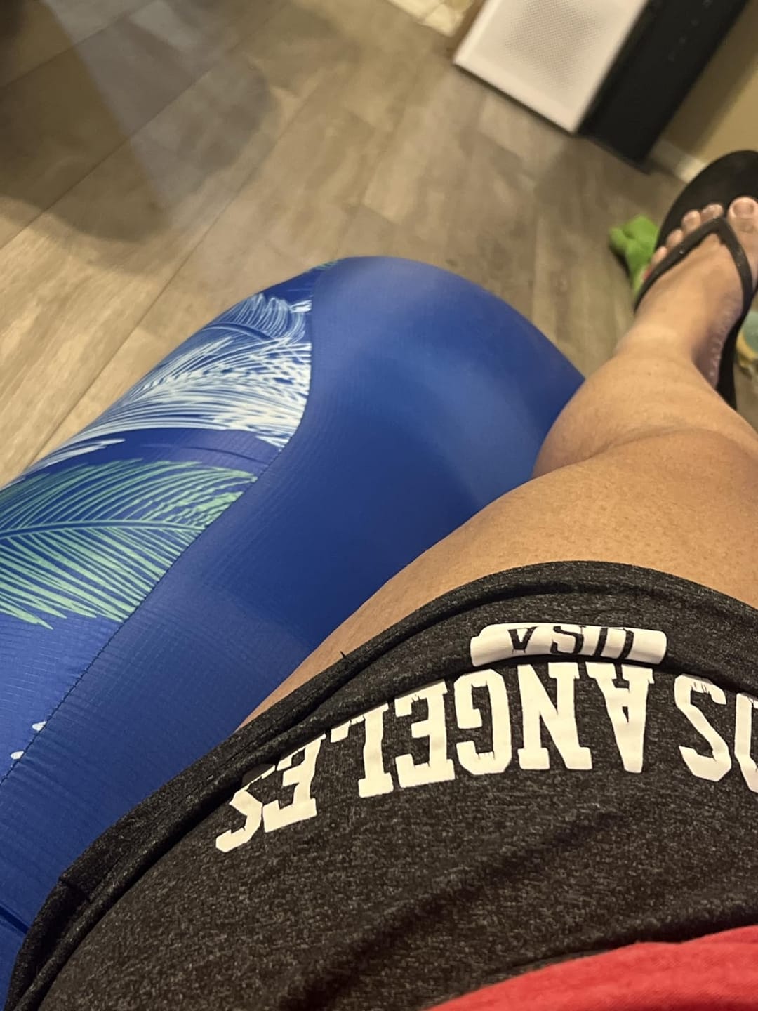 Customer photo review of Portable Inflatable Lounger Sofa for Camping, Beach, Hiking & Outdoor Use – Quick Auto Air Mattress, Waterproof Anti-Tilt Air Couch for Travel & Picnic