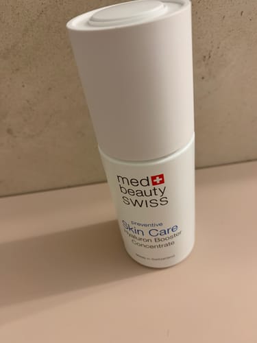 Customer photo review of Preventive Skin Care Hyaluron Booster