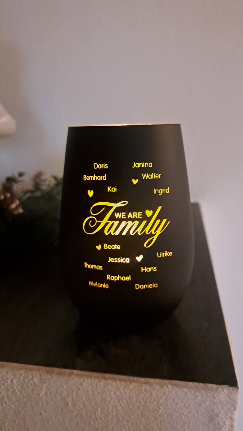 Customer photo review of We are Family - Familien-Windlicht