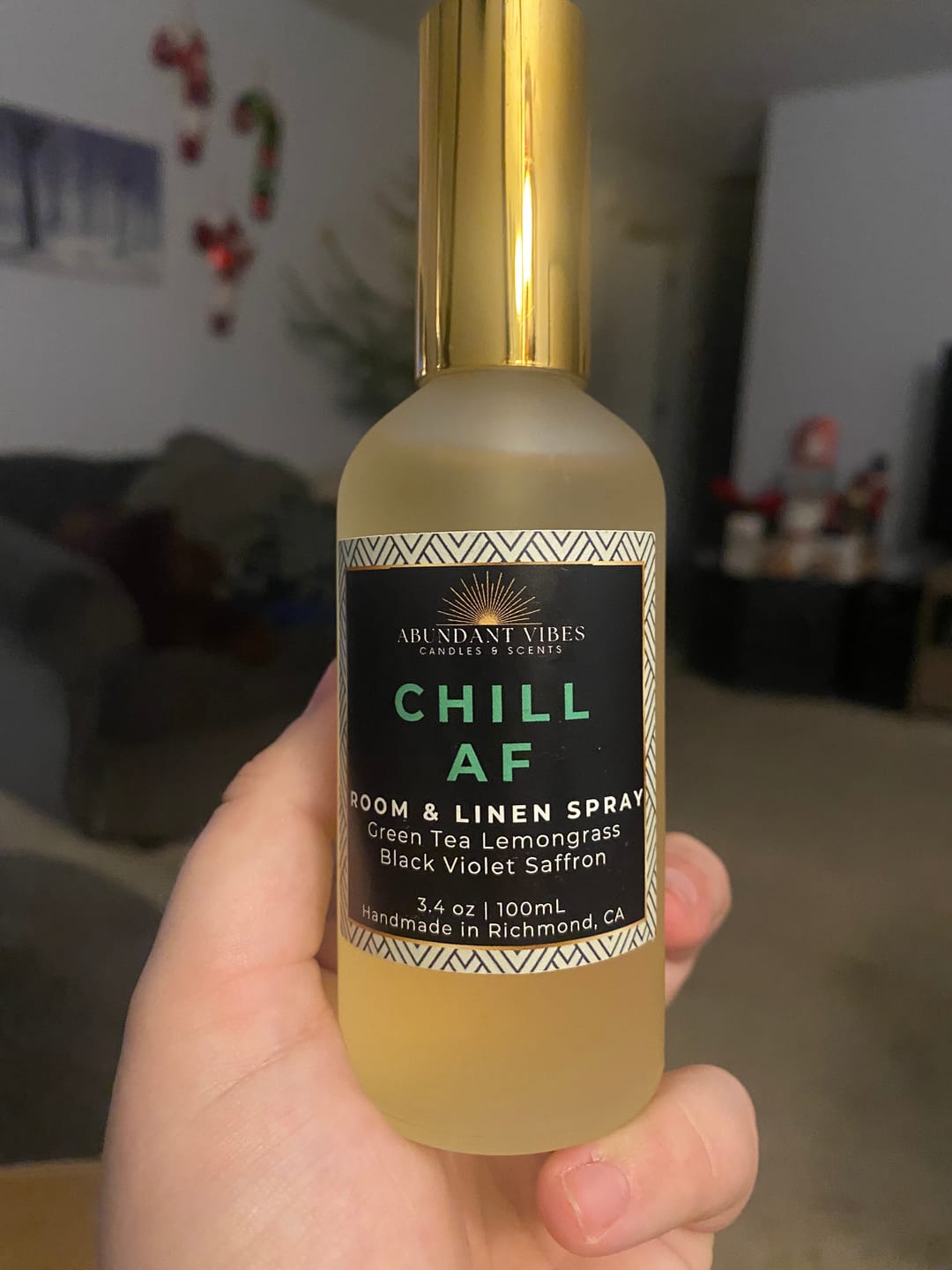Customer photo review of Green Tea Lemongrass + Black Violet Saffron Room Spray | Chill AF