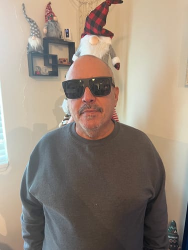 Customer photo review of Mis Raíces Black