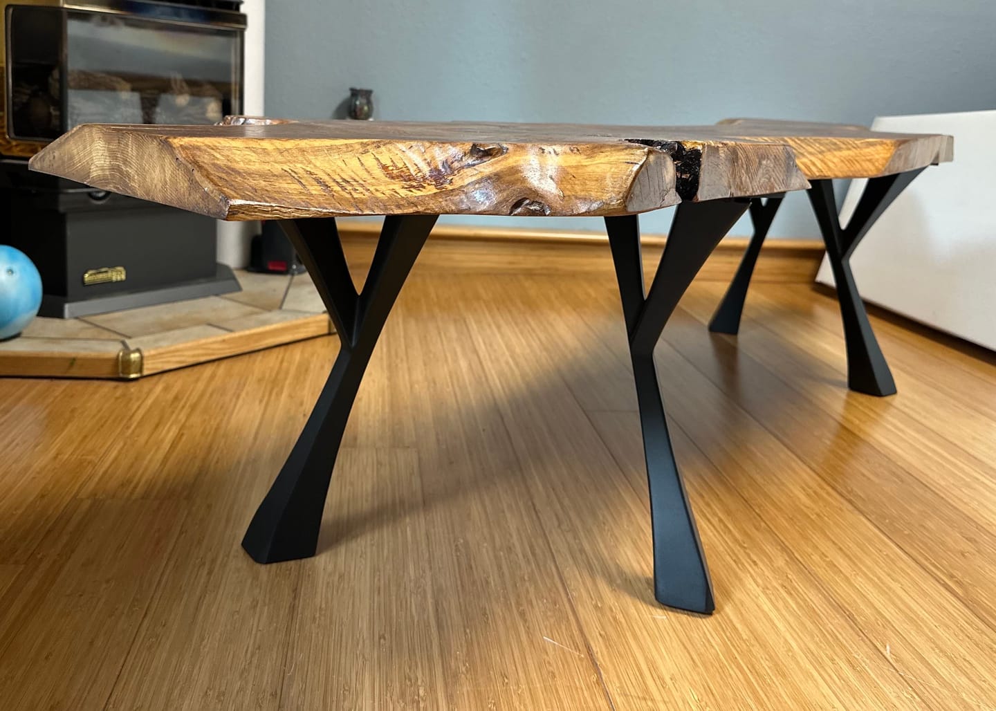 Customer photo review of Bench Legs 115 Yami 16" H Mid-Century Modern Style