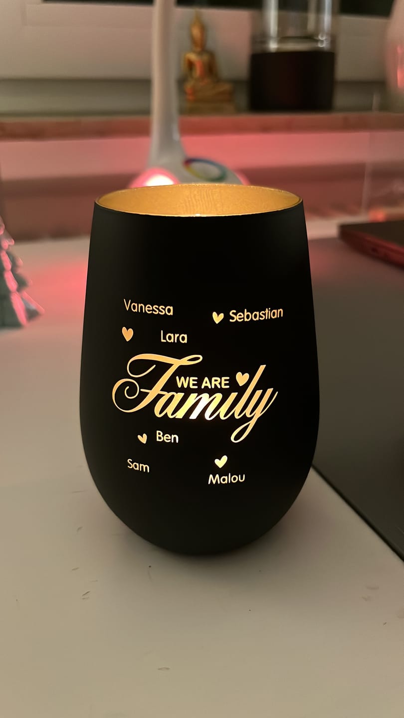 Customer photo review of We are Family - Familien-Windlicht