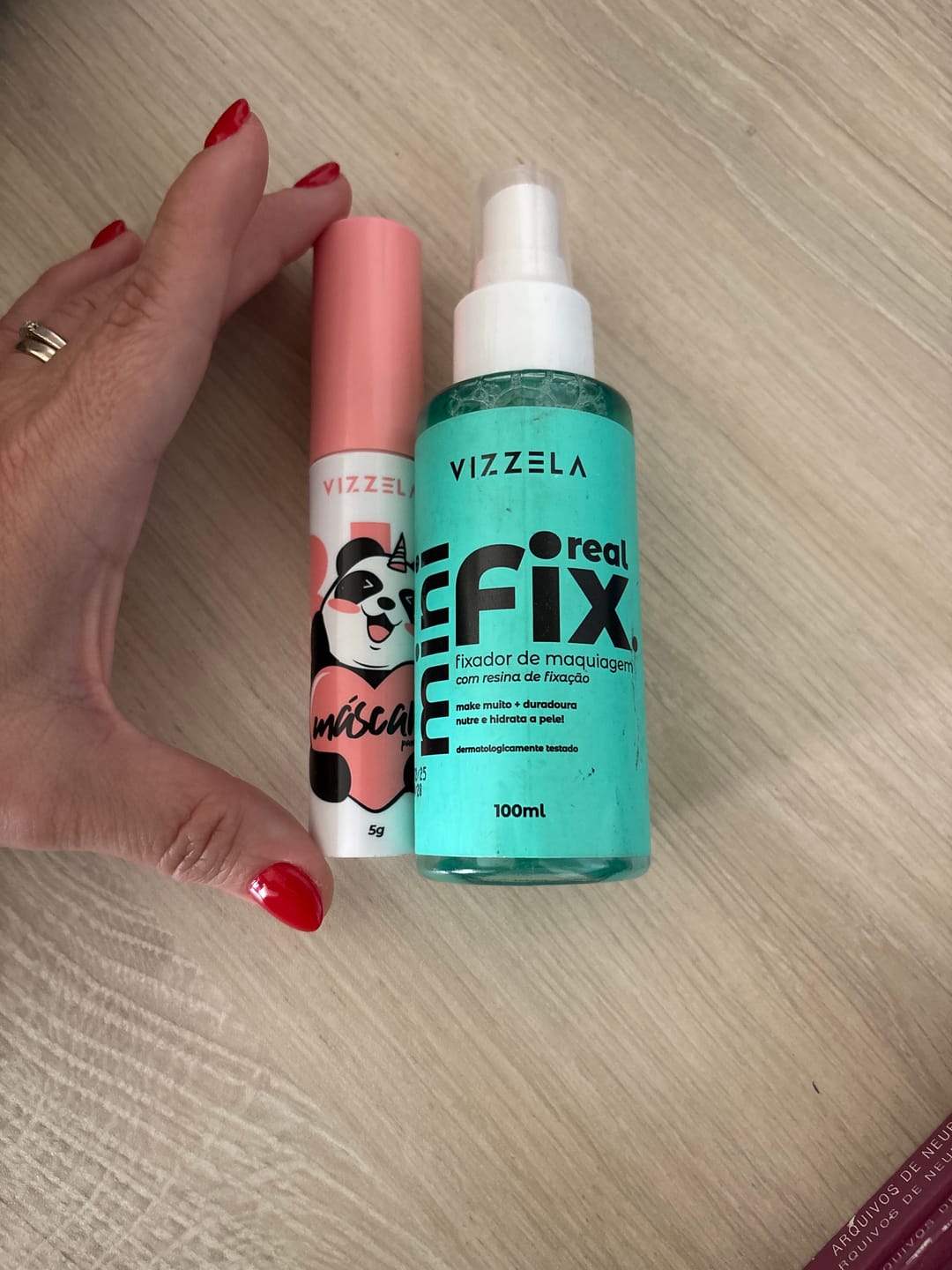 Customer photo review of Mini Fixador De Maquiagem Real Fix