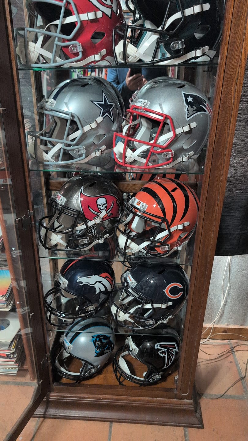 Customer photo review of New England Patriots Riddell Speed Replica Helmet