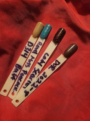 Customer photo review of 🎁 Nail Design Swatch Sticks (100% off)