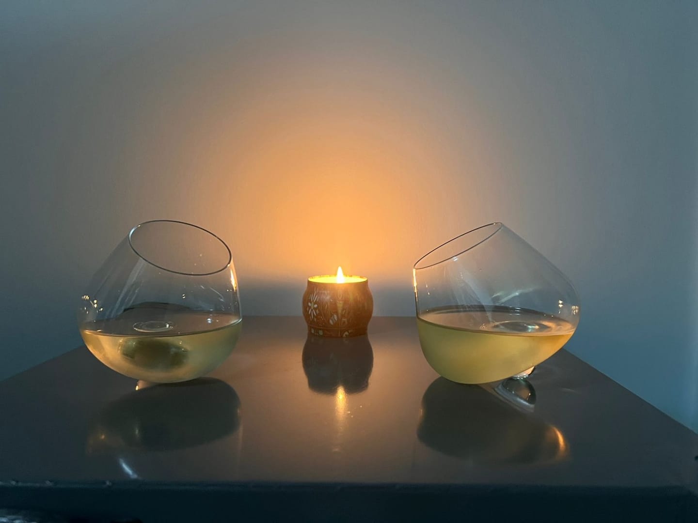 Customer photo review of Aequilibrium Wine Glass
