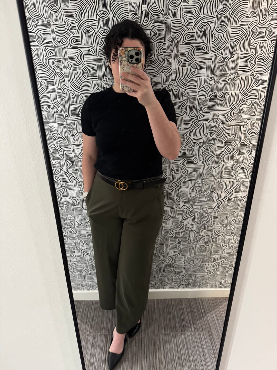 Customer photo review of Elena Travel Culotte - OrigamiTech :: Olive