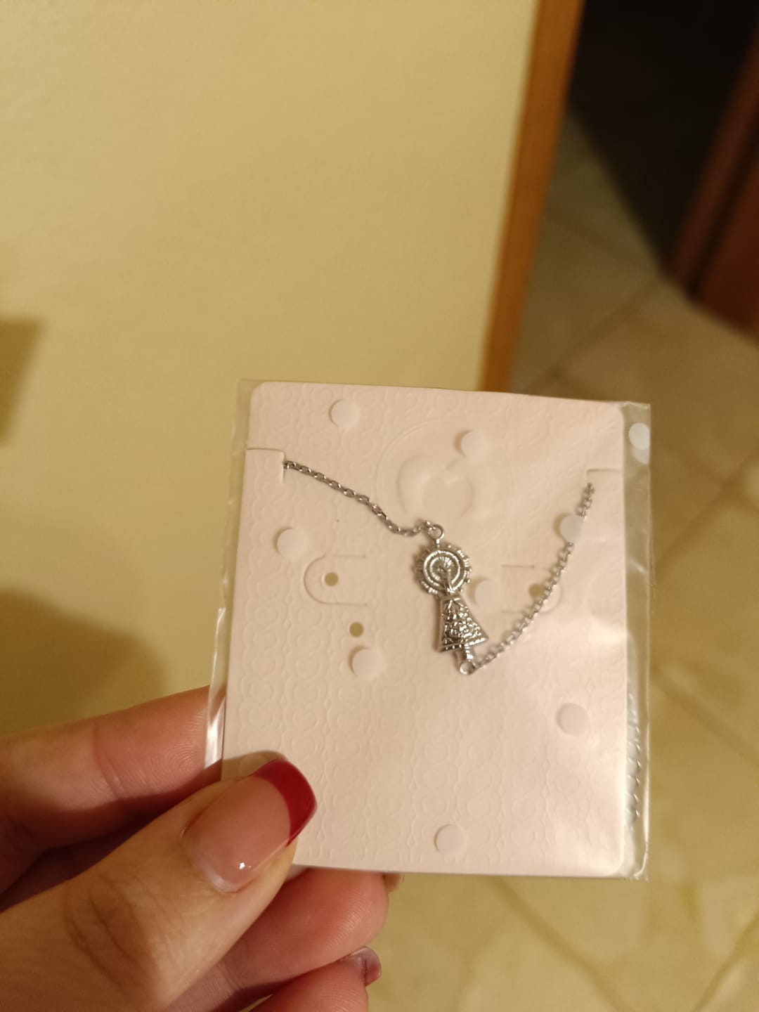 Customer photo review of Pulsera Virgen del Pilar