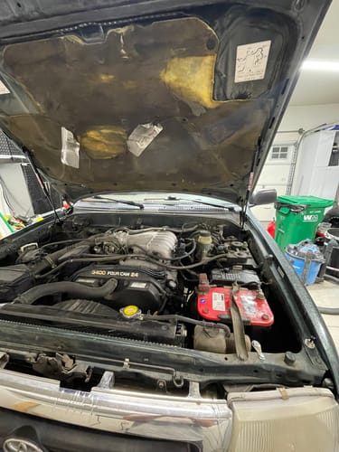 Customer photo review of 1996-2004 Toyota Tacoma EZ Lift Hood Struts