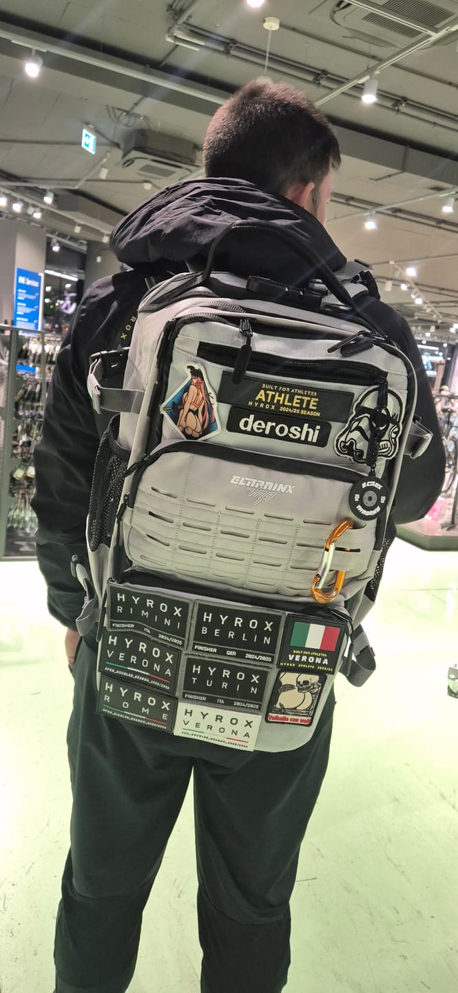 Customer photo review of Mochila Pro Series 45L Silver Lima