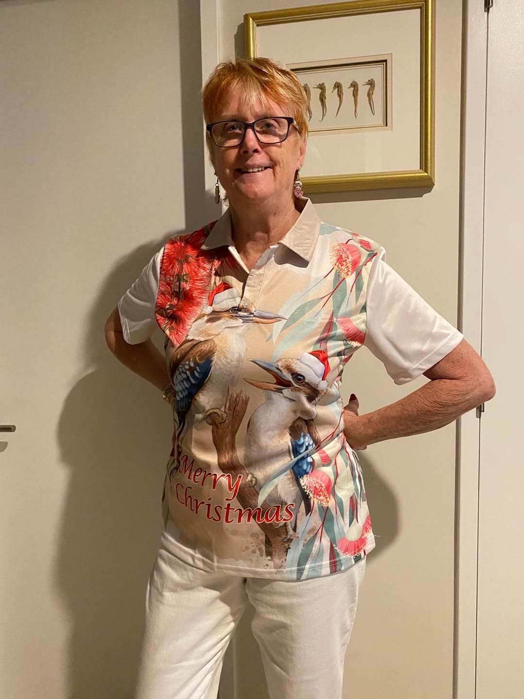 Customer photo review of Australia Black Cockatoo and Eucalyptus Ceramic Ornament Blue Spirit of Aussie Native Bird LT9
