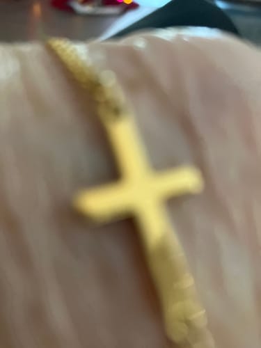 Customer photo review of CROSS BRACELET | 18K Gold