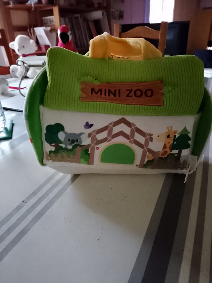 Customer photo review of Peluche personnalisée avec nom - animaux de zoo, animaux de ferme, chats et maisons pour chats