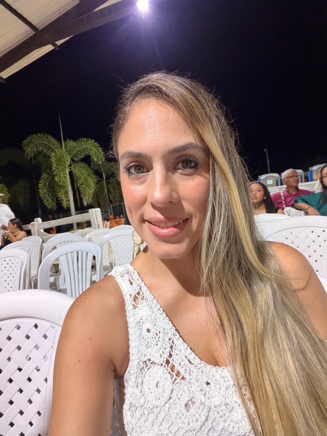 Customer photo review of 🥰 Reparador Total 2 en pasos+ Polimero+ Shampoo crecimiento