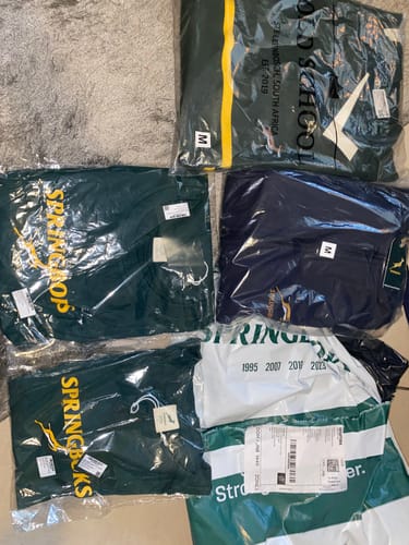 Customer photo review of Springboks Outline EMB Regular Crew Tee-Navy