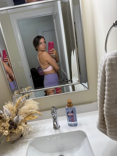 Customer photo review of high rise leggings ~ lilac