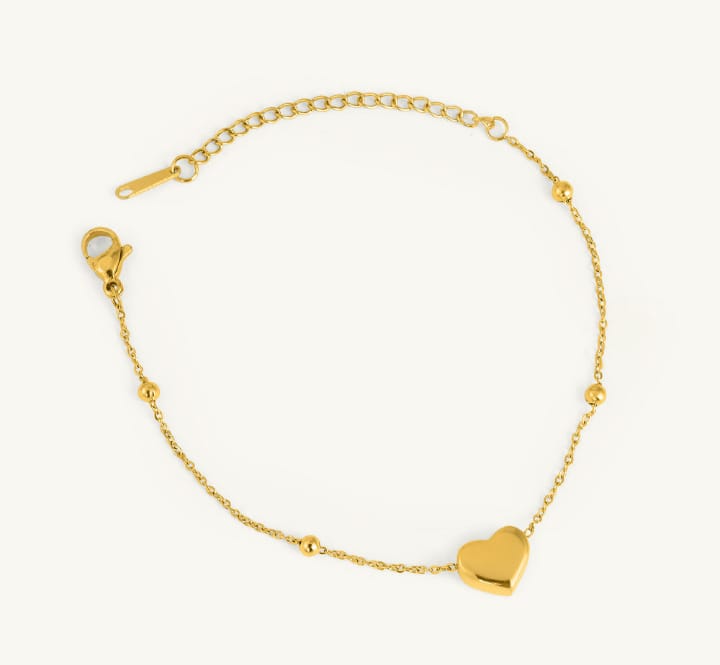 Customer photo review of Heart Charm Bracelet