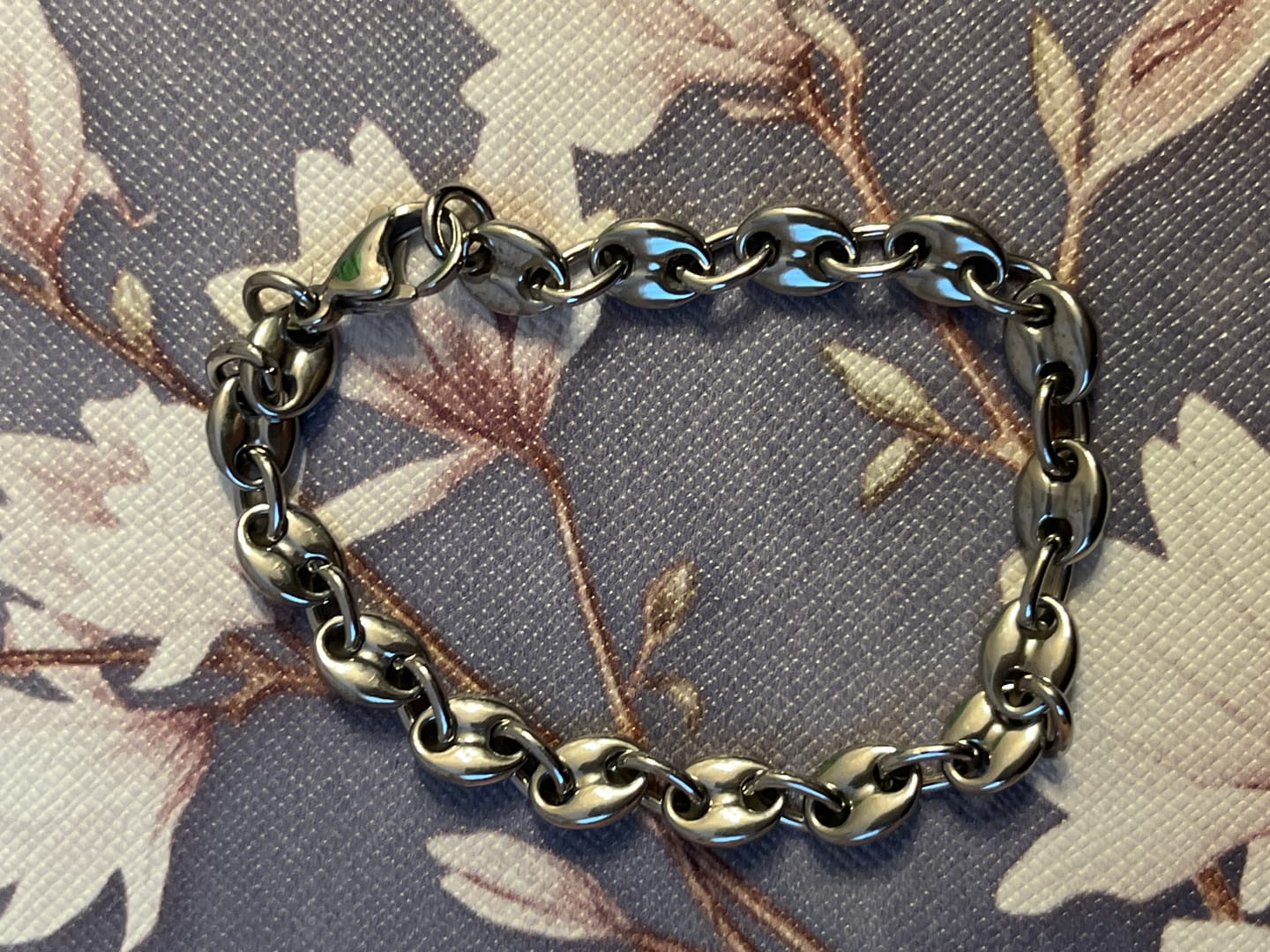 Customer photo review of INFINITY LINK BRACELET