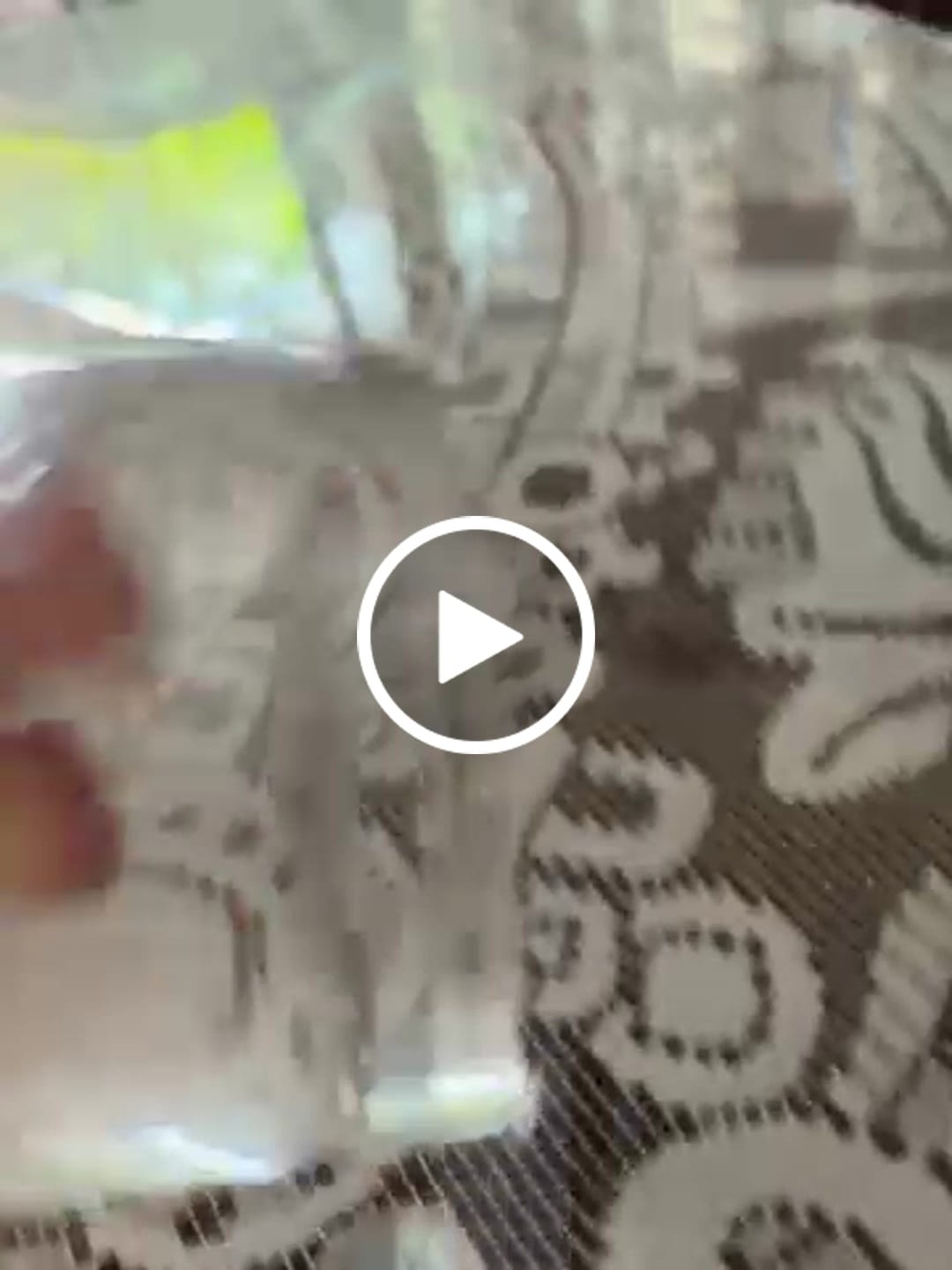 Customer video review of Perfume inspirado en Daisy Dream de Marc Jacobs