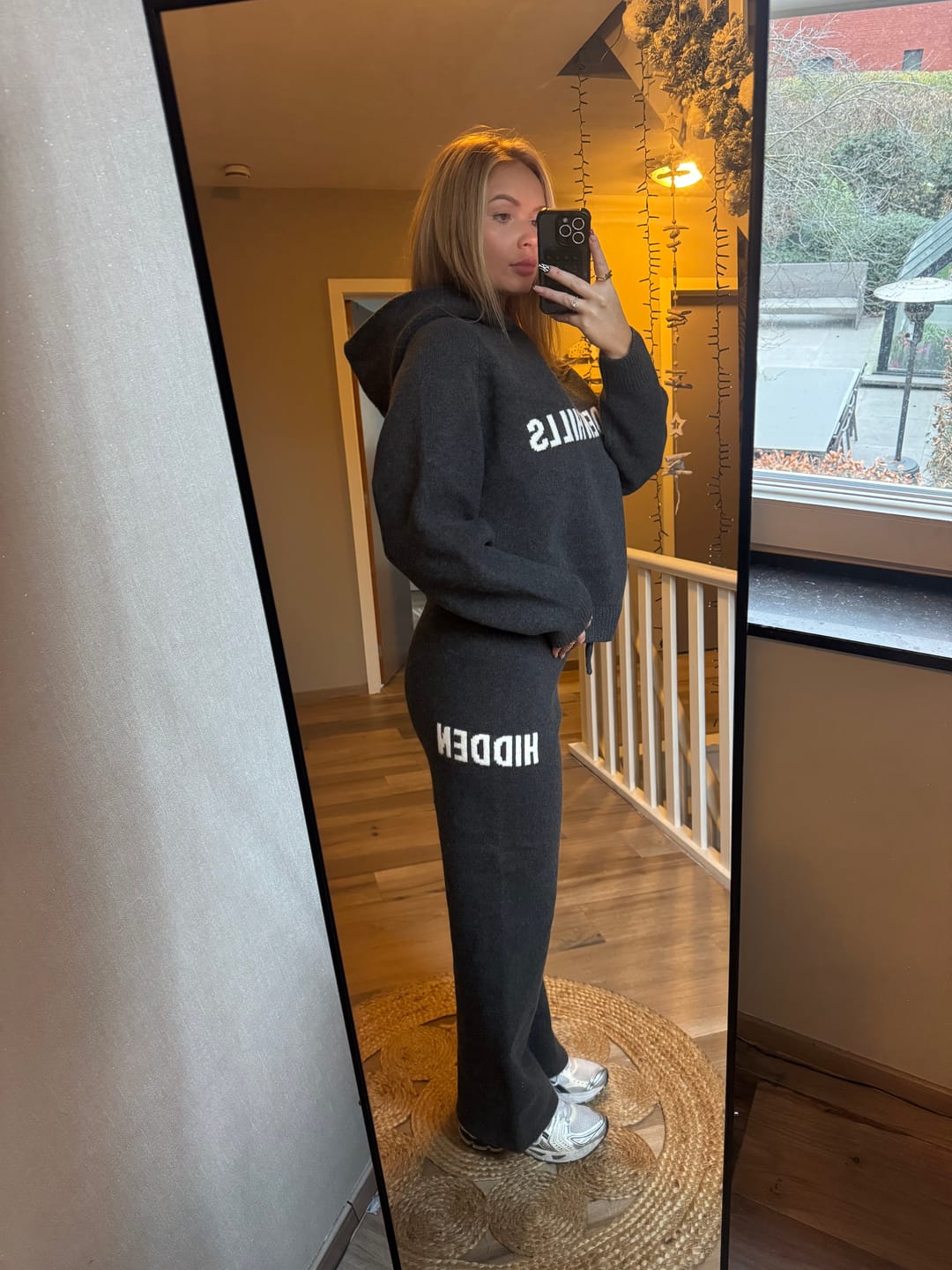 Customer photo review of KNIT HOODIE DARK GREY