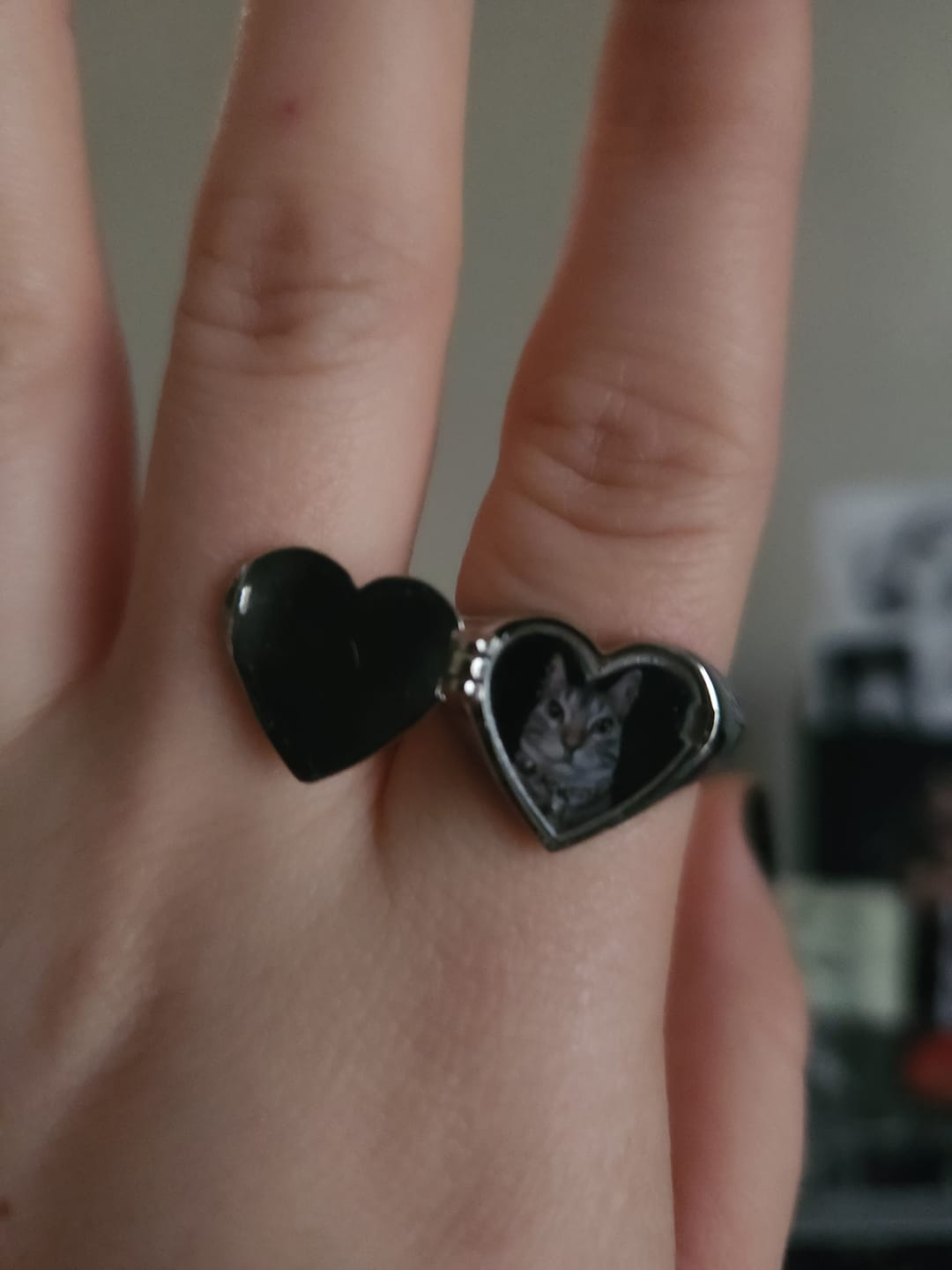 Customer photo review of LOCKET HEART RING