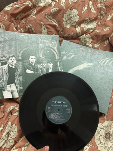 Customer photo review of VINYL RECORDS - THE SMITHS