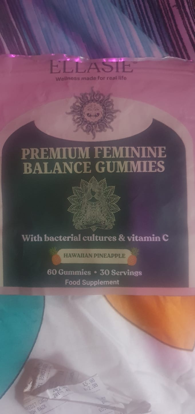 Customer photo review of Pineapple Probiotic Gummies | Gut & Imune Support